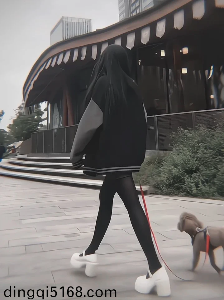 欧美黑人男歌手与妻子结婚的歌叫什么